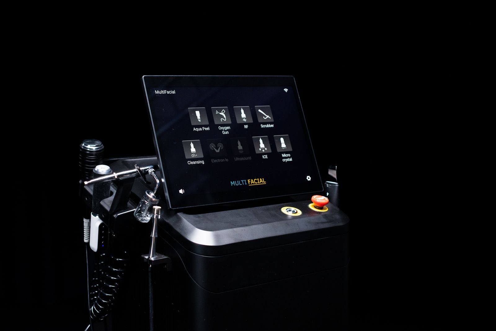 The screen with nine technologies