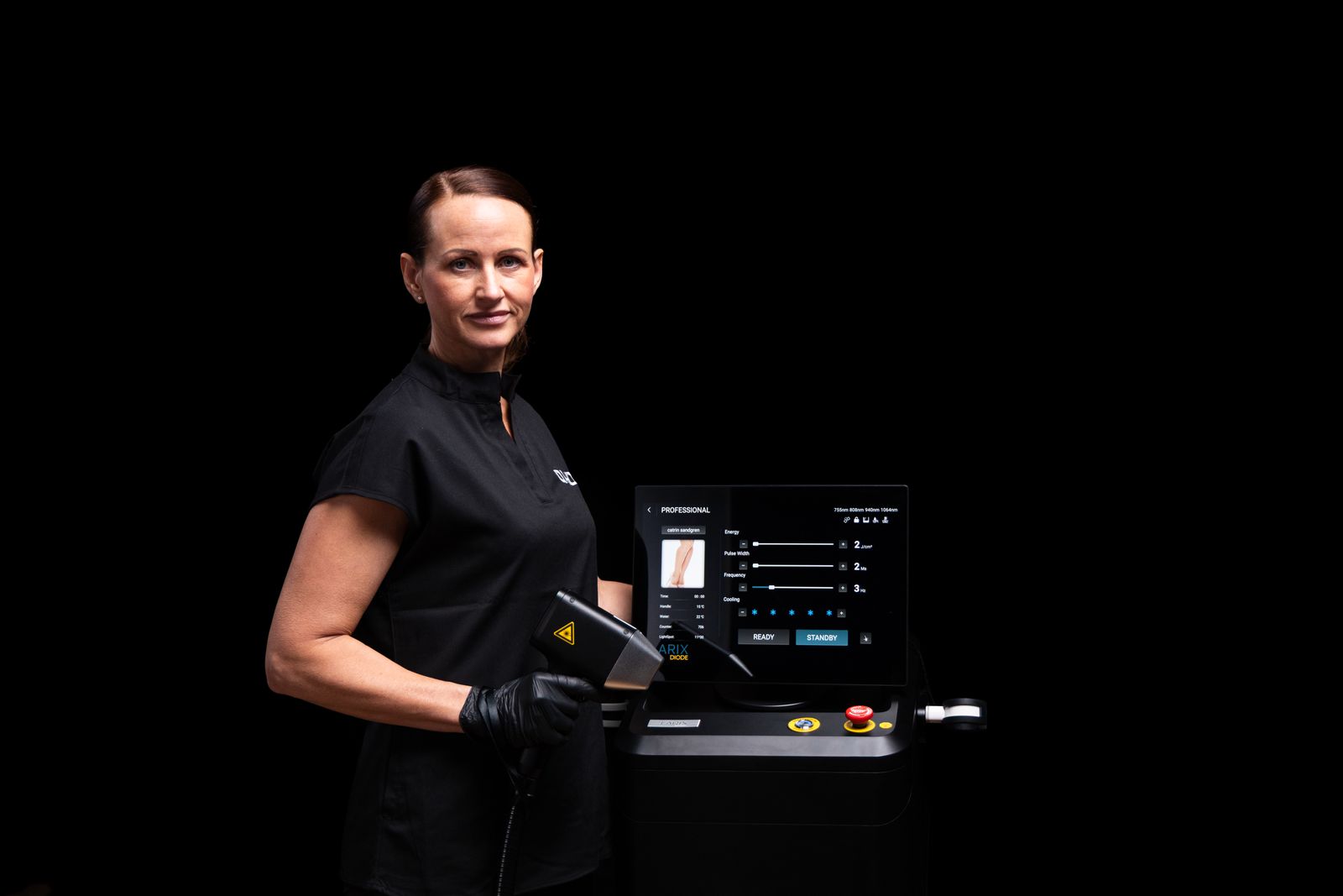 Practitioner next to LARIX DIODE